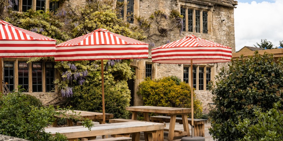 Dog-friendly al fresco dining at The Double Red Duke